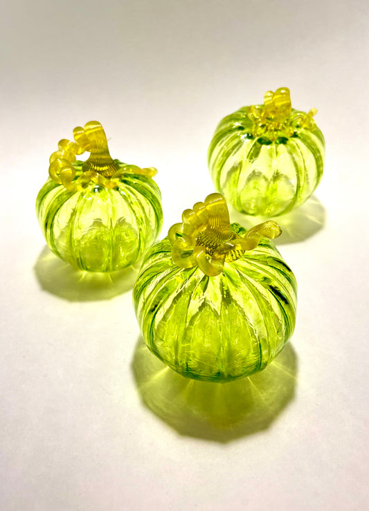 Evergreen Cascade Yellow Green Hand Blown Glass Pumpkin (Green Stem)